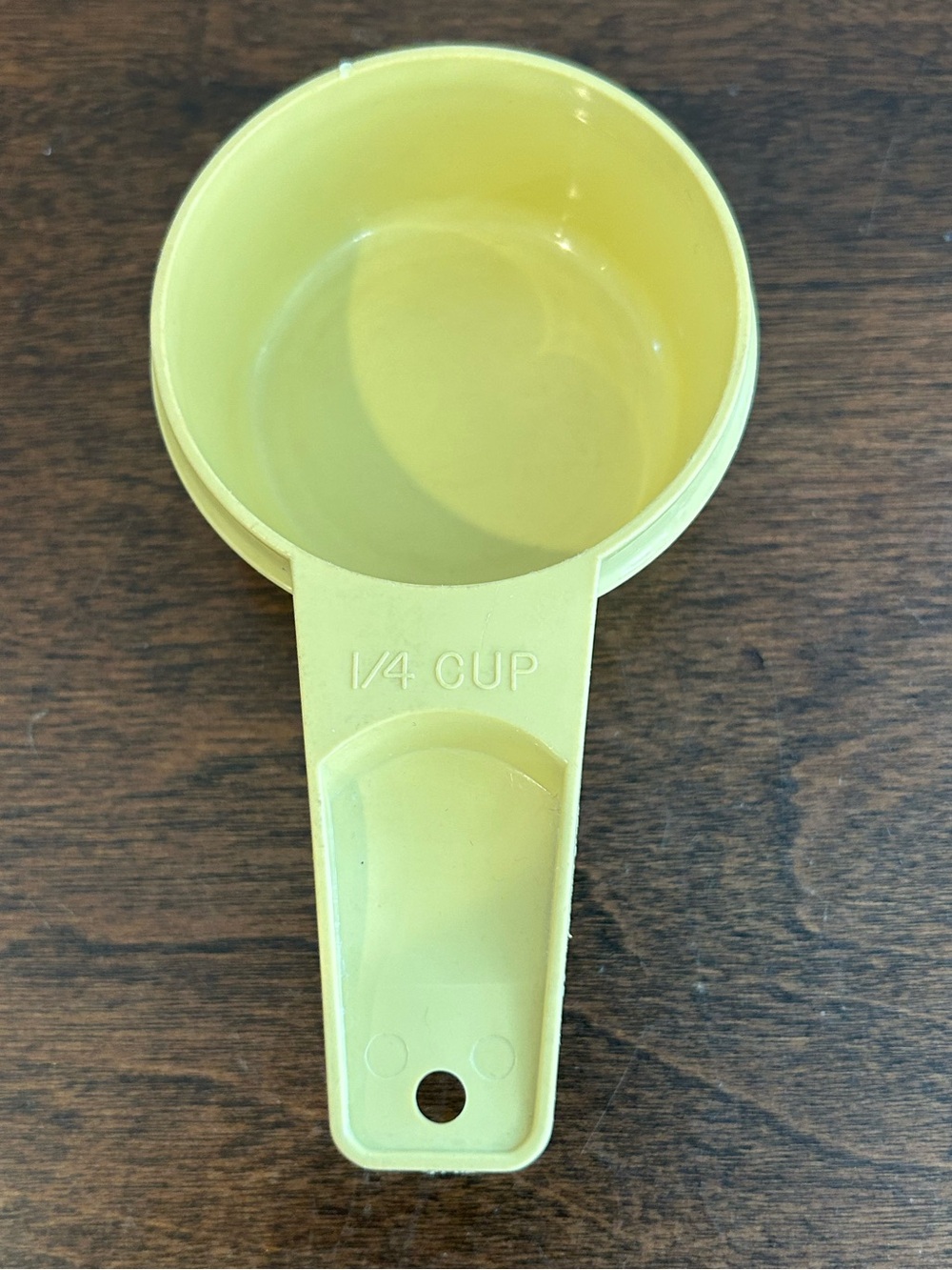 Vintage Tupperware Yellow Measuring Cup 1/4 Cup # 766-4 Replacement Made in USA.